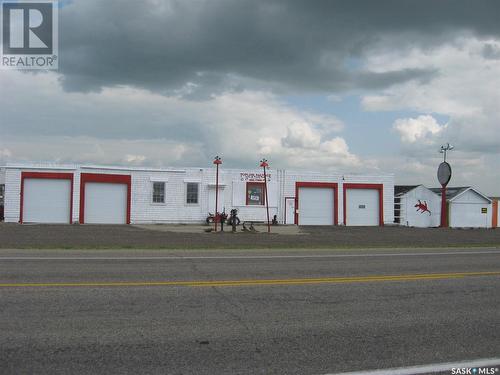 Top Line Salvage, Moose Jaw Rm No. 161, SK 