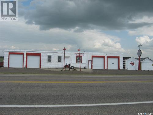 Top Line Salvage, Moose Jaw Rm No. 161, SK 