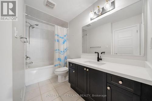 244 Ellen Davidson Drive, Oakville, ON - Indoor Photo Showing Bathroom