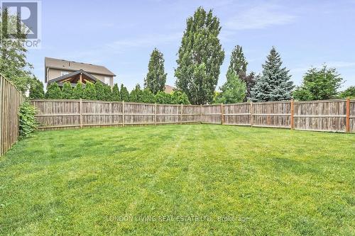 1672 Ennismore Crescent, London, ON - Outdoor With Backyard