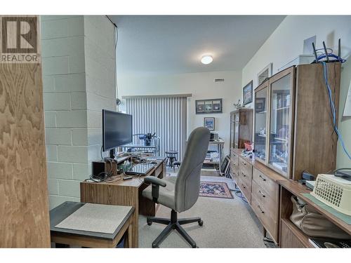 1270 Highway 3 Highway, Osoyoos, BC - Indoor Photo Showing Office