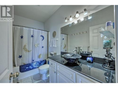 1270 Highway 3 Highway, Osoyoos, BC - Indoor Photo Showing Bathroom