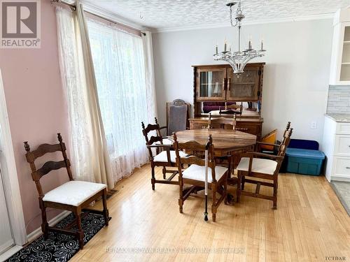 42 King Street, Kapuskasing, ON - Indoor Photo Showing Dining Room