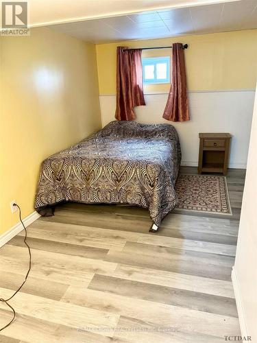 42 King Street, Kapuskasing, ON - Indoor Photo Showing Bedroom