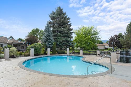 23-1201 Cameron Avenue, Kelowna, BC - Outdoor With In Ground Pool With Backyard