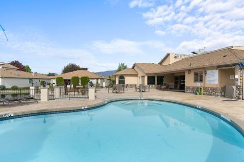 23-1201 Cameron Avenue, Kelowna, BC - Outdoor With In Ground Pool With Backyard