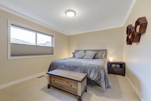 131-133 Wyndham Crescent, Kelowna, BC - Indoor Photo Showing Bedroom
