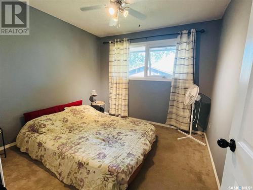 724 4Th Street E, Shaunavon, SK - Indoor Photo Showing Bedroom