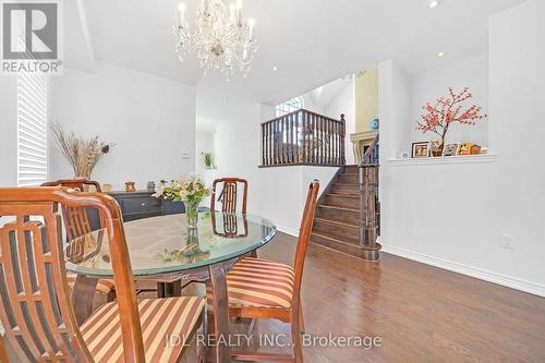 18 Kellington Trail, Whitchurch-Stouffville, ON - Indoor Photo Showing Dining Room