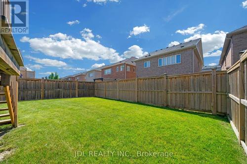 18 Kellington Trail, Whitchurch-Stouffville, ON - Outdoor