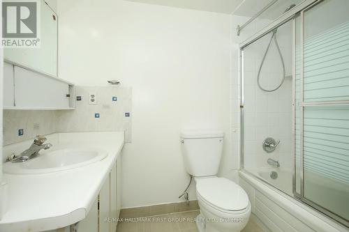 908 - 20 Dean Park Road, Toronto, ON - Indoor Photo Showing Bathroom