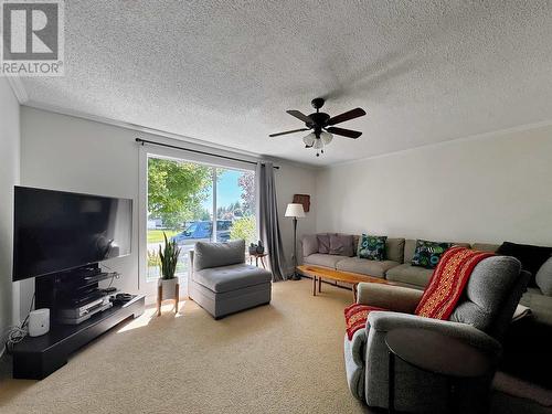 88 Carswell Street, Kitimat, BC - Indoor Photo Showing Living Room