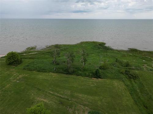 75 Beckville Beach Drive, Amaranth, MB 