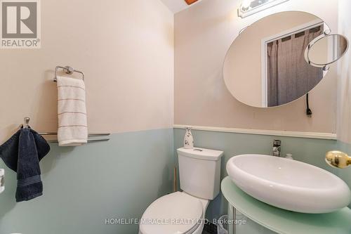 267 - 2095 Roche Court, Mississauga, ON - Indoor Photo Showing Bathroom