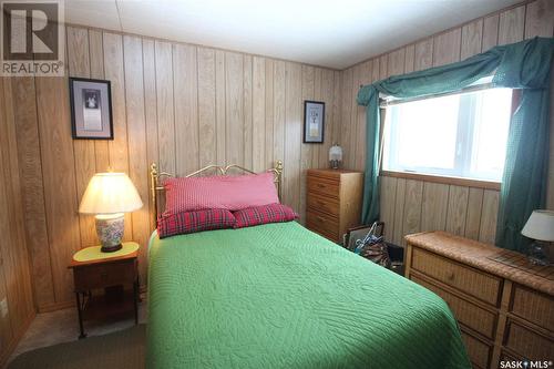 317 2Nd Avenue E, Watrous, SK - Indoor Photo Showing Bedroom