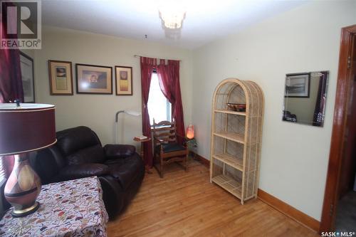 317 2Nd Avenue E, Watrous, SK - Indoor