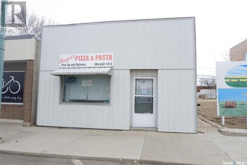 213 Centre Street, Assiniboia, SK 