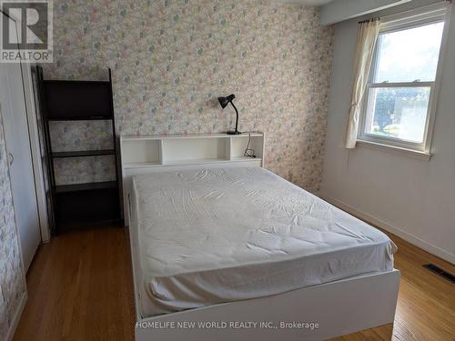 9 Crossen Drive, Toronto, ON - Indoor Photo Showing Bedroom