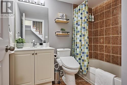 30 Windsor Street, Toronto, ON - Indoor Photo Showing Bathroom