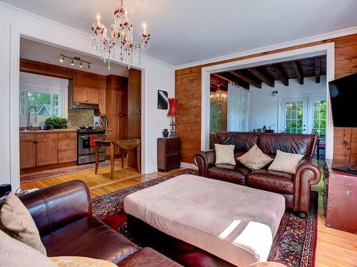 Salon - 3592  - 3596 Rue Metcalfe, Rawdon, QC - Indoor Photo Showing Living Room