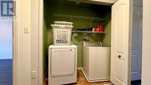 12 Southside Place, Hamilton (Mountview), ON - Indoor Photo Showing Laundry Room