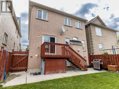 172 Pefferlaw Circle, Brampton, ON - Outdoor With Exterior