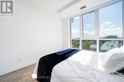 720 - 286 Main Street, Toronto (East End-Danforth), ON - Indoor Photo Showing Bedroom