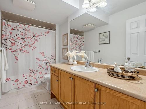 87 National St, Toronto, ON - Indoor Photo Showing Bathroom