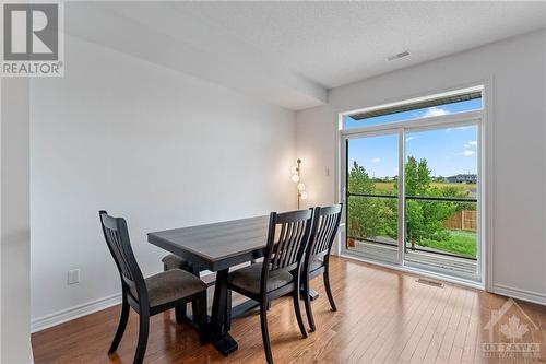105 Chaperal Private, Ottawa, ON - Indoor Photo Showing Dining Room