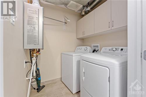 105 Chaperal Private, Ottawa, ON - Indoor Photo Showing Laundry Room