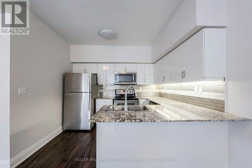 801 - 63 Ruskin Avenue, Toronto W02, ON - Indoor Photo Showing Kitchen With Upgraded Kitchen