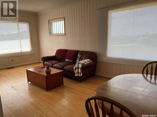 3 Main Street, Verwood, SK - Indoor Photo Showing Living Room