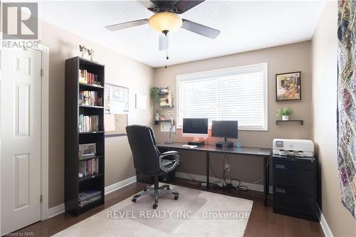 13 Chessington Street, St. Catharines, ON - Indoor Photo Showing Office