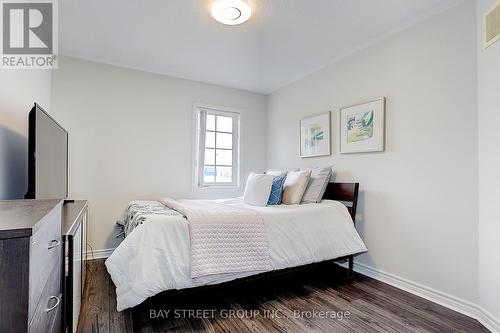 17 Winn Place, Aurora (Bayview Northeast), ON - Indoor Photo Showing Bedroom