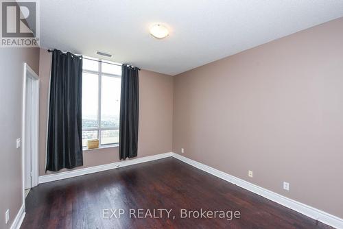 3205 - 35 Kingsbridge Garden Circle, Mississauga (Hurontario), ON - Indoor Photo Showing Other Room