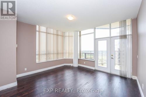 3205 - 35 Kingsbridge Garden Circle, Mississauga (Hurontario), ON - Indoor Photo Showing Other Room