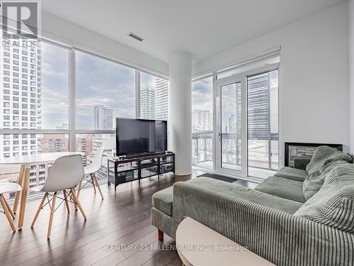 1203 - 39 Roehampton Avenue, Toronto, ON - Indoor Photo Showing Living Room