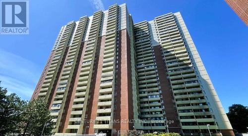 1919 - 1 Massey Square, Toronto, ON - Outdoor With Facade