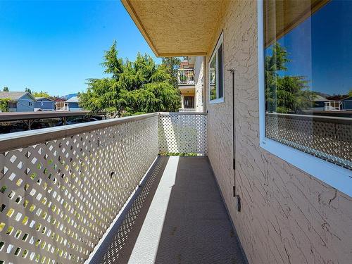 205-2286 Henry Ave, Sidney, BC - Outdoor With Balcony With Exterior