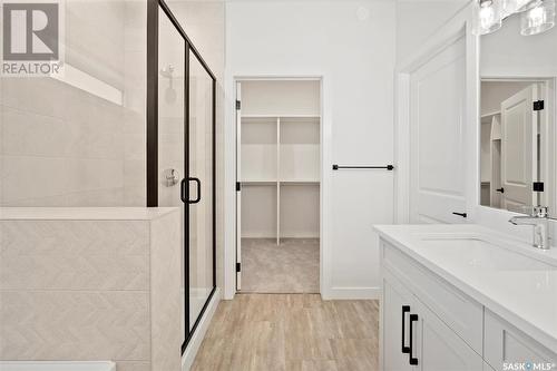 914 Brighton Gate, Saskatoon, SK - Indoor Photo Showing Bathroom