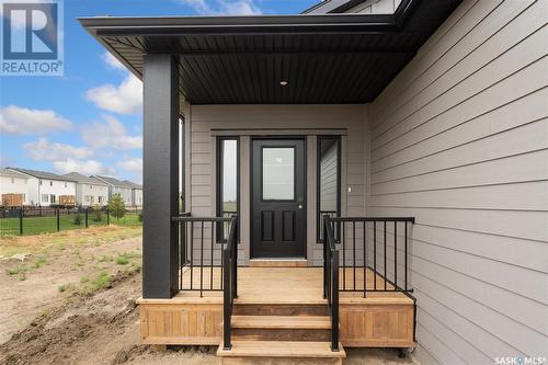 914 Brighton Gate, Saskatoon, SK - Outdoor