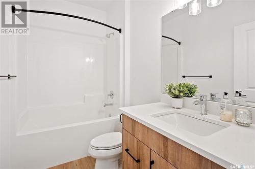 914 Brighton Gate, Saskatoon, SK - Indoor Photo Showing Bathroom