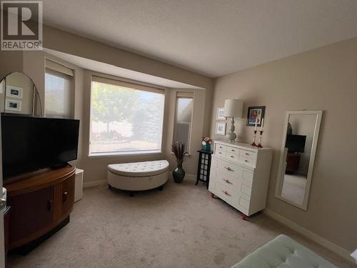 441 4Th Street, Vernon, BC - Indoor Photo Showing Other Room