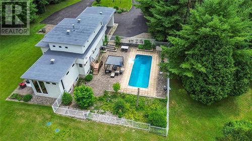 1326 Lily Bay Drive N, Elizabethtown-Kitley (811 - Elizabethtown Kitley (Old Kitley) Twp), ON - Outdoor With In Ground Pool