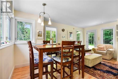 1326 Lily Bay Drive N, Elizabethtown-Kitley (811 - Elizabethtown Kitley (Old Kitley) Twp), ON - Indoor Photo Showing Dining Room