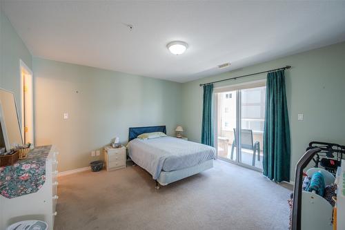 507-2265 Atkinson Street, Penticton, BC - Indoor Photo Showing Bedroom