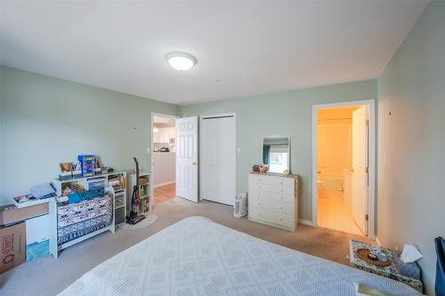 507-2265 Atkinson Street, Penticton, BC - Indoor Photo Showing Bedroom