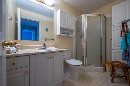 507-2265 Atkinson Street, Penticton, BC - Indoor Photo Showing Bathroom