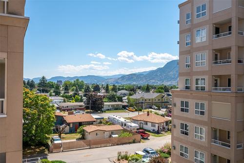 507-2265 Atkinson Street, Penticton, BC - Outdoor