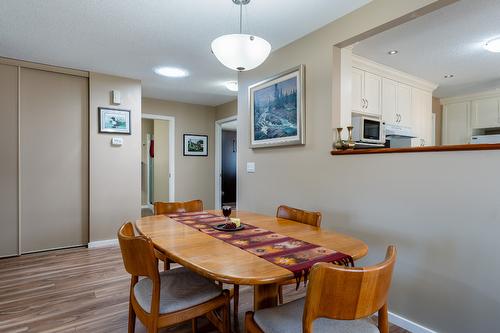 30-950 Lanfranco Road, Kelowna, BC - Indoor Photo Showing Dining Room
